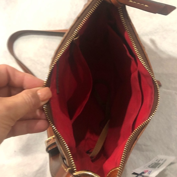 Dooney and Bourke crossbody - Picture 7 of 7